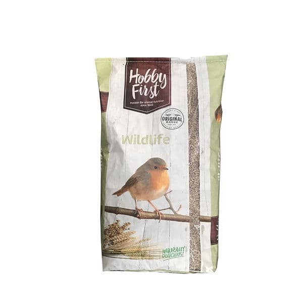 Hobby First Skalat Solrosfro 15 Kg – Allroundvinnare – fågelmat bäst i test 2026