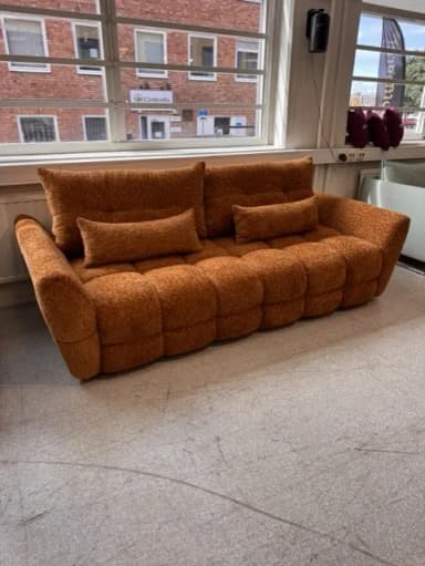Loft skyltex bäddsoffa