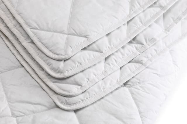 Bäddsofflagret Tunnt vattentätt skydd – Bäst för framåtbäddade soffor – madrasskydd bäst i test 2026